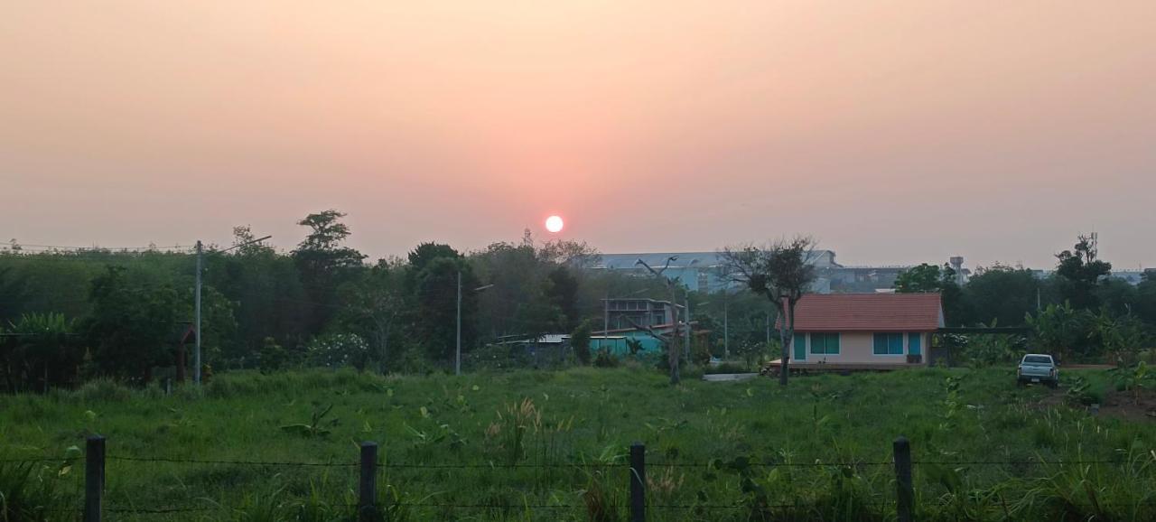 Batikseafood Airport & Room Ban Bo Sai Klang エクステリア 写真