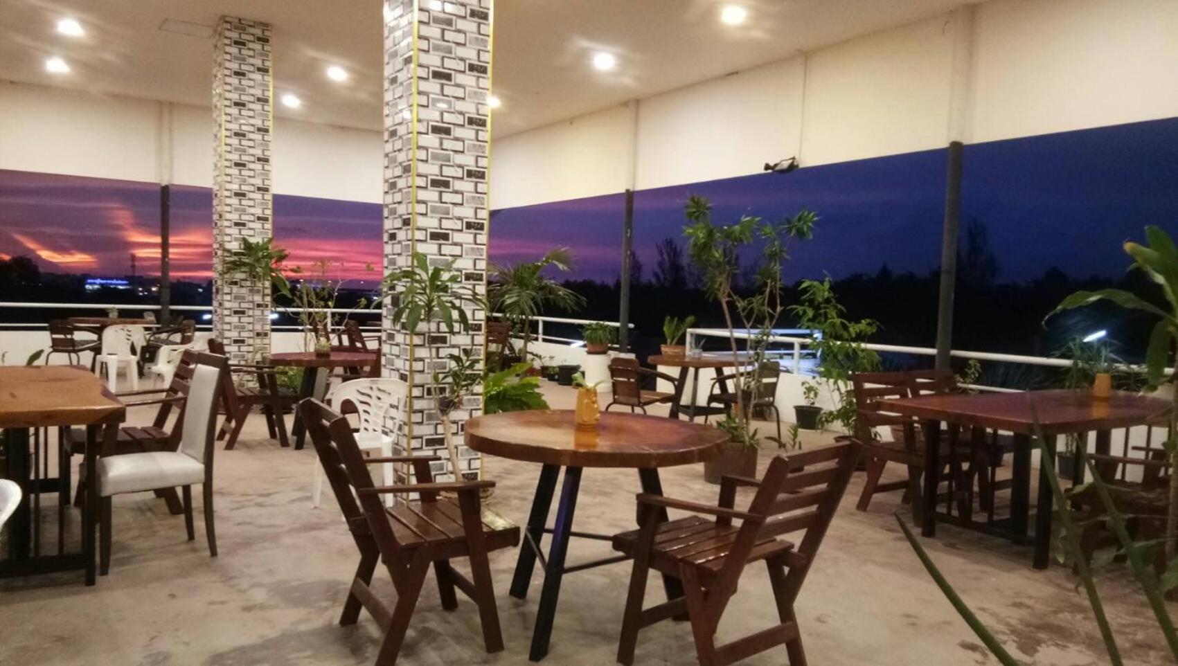 Batikseafood Airport & Room Ban Bo Sai Klang 部屋 写真