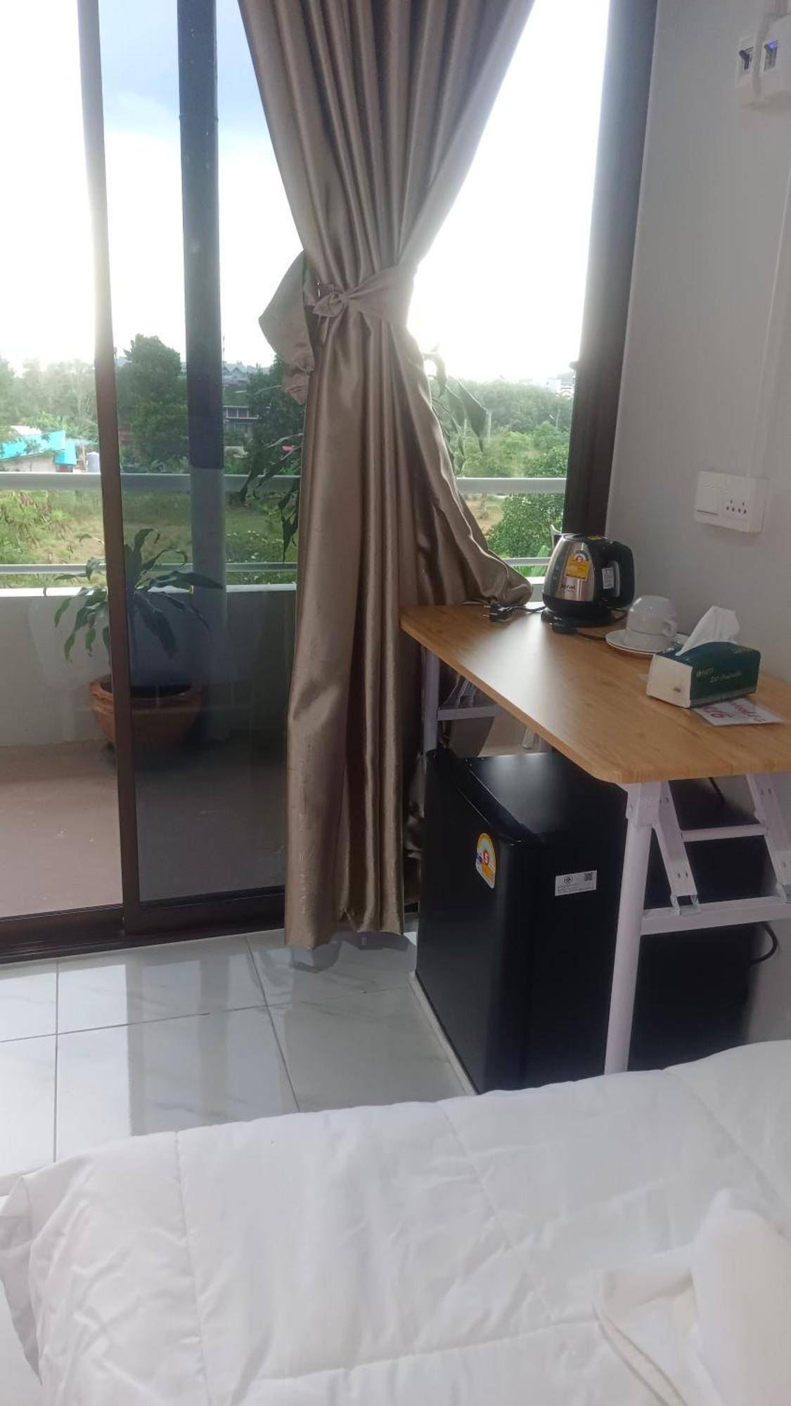 Batikseafood Airport & Room Ban Bo Sai Klang エクステリア 写真